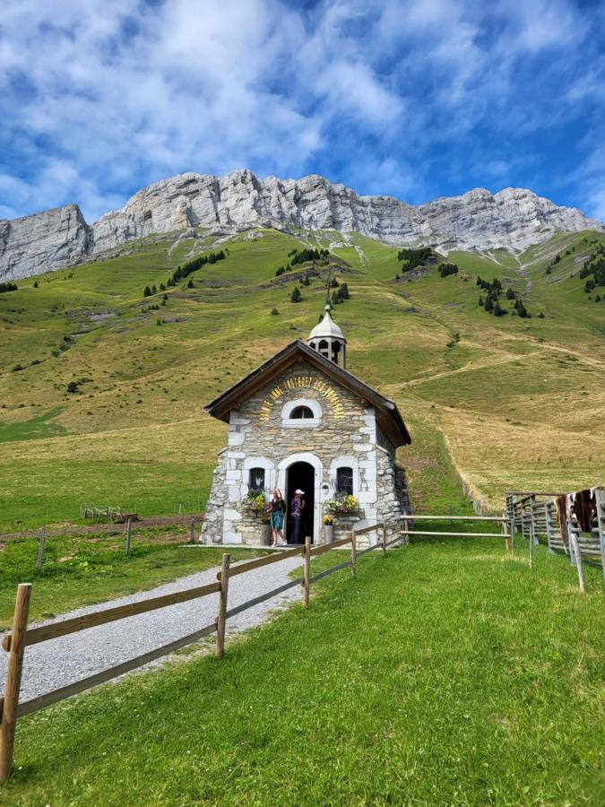 La Petite Anfiane Villa Le Grand-Bornand Luaran gambar